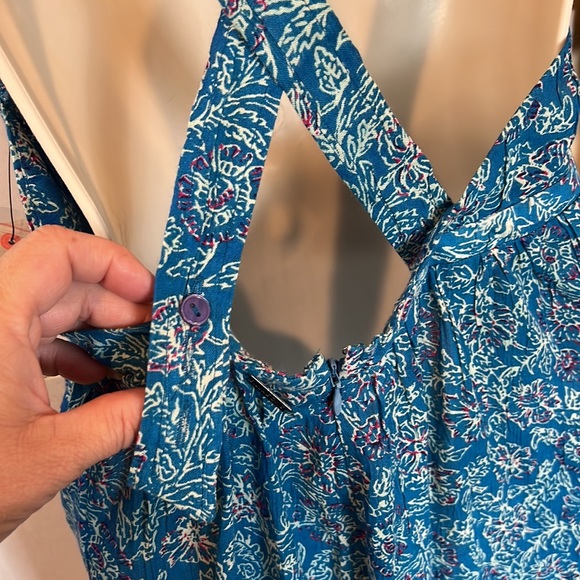 NEW BILLABONG Floral Print Romper With Adjustable Straps - Picture 4 of 8